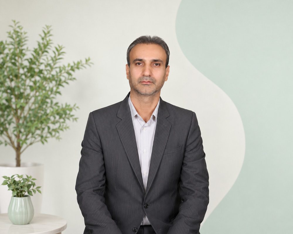 دکتر علیرضا محمدی آریا