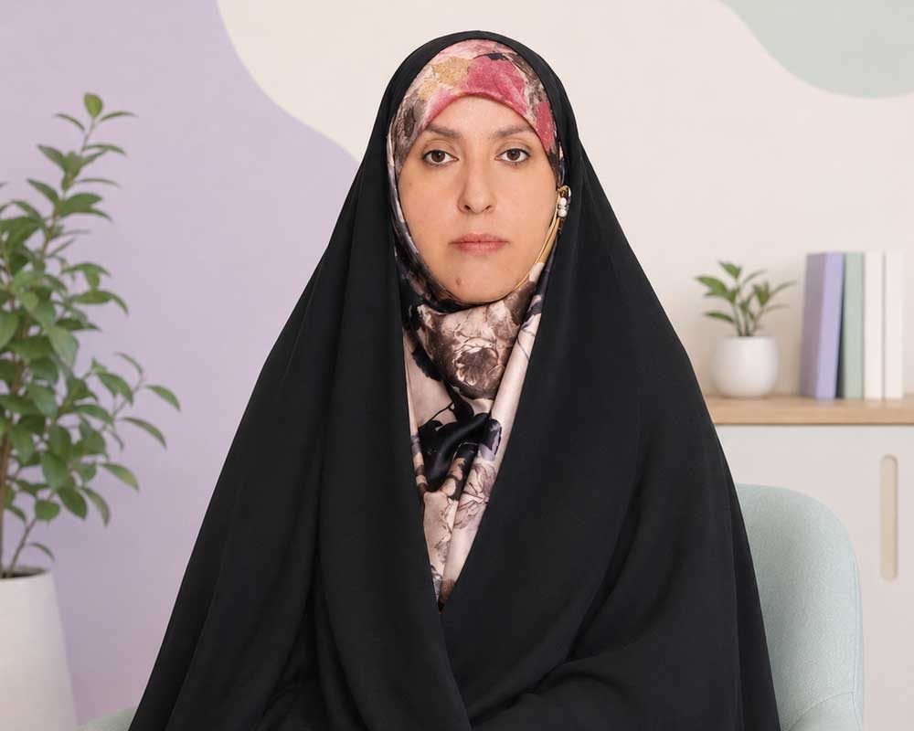 منیره نیک امجاد